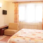 Guest house Kris Devin