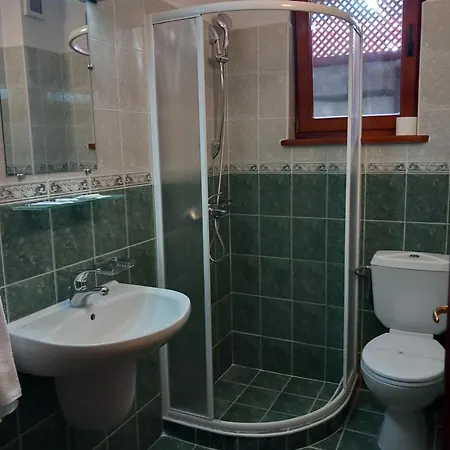 Kris Guest house 3*