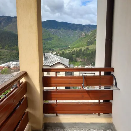 Kris Guest house 3*
