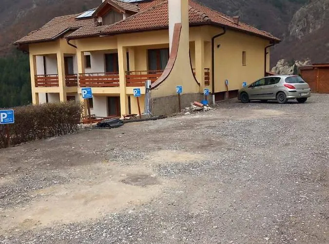 Kris 게스트하우스 3*